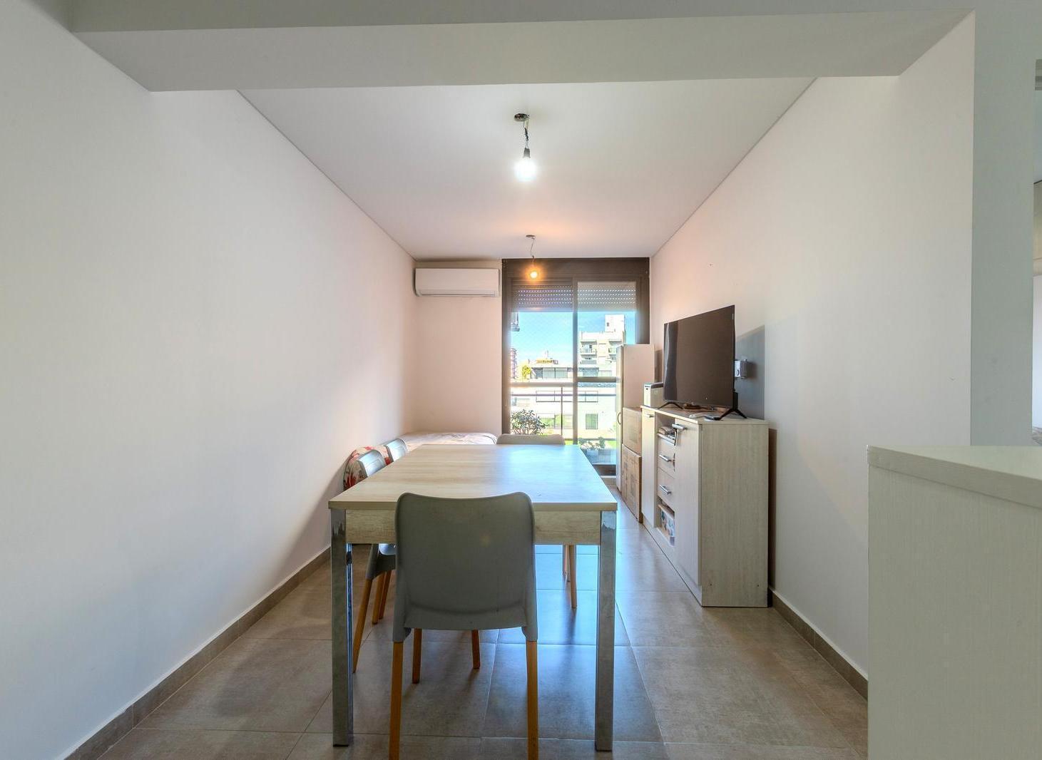Foto de VENTA - DEPARTAMENTO UN DORMITORIO CON COCHERA AMENITIES - CENTRO, imagen 4