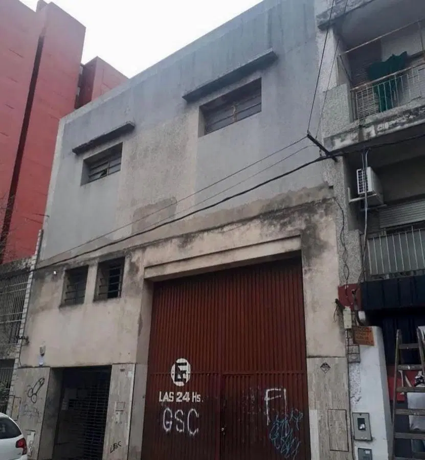 VENTA - GALPÓN 616 M2 - BARRIO ECHESORTU 1
