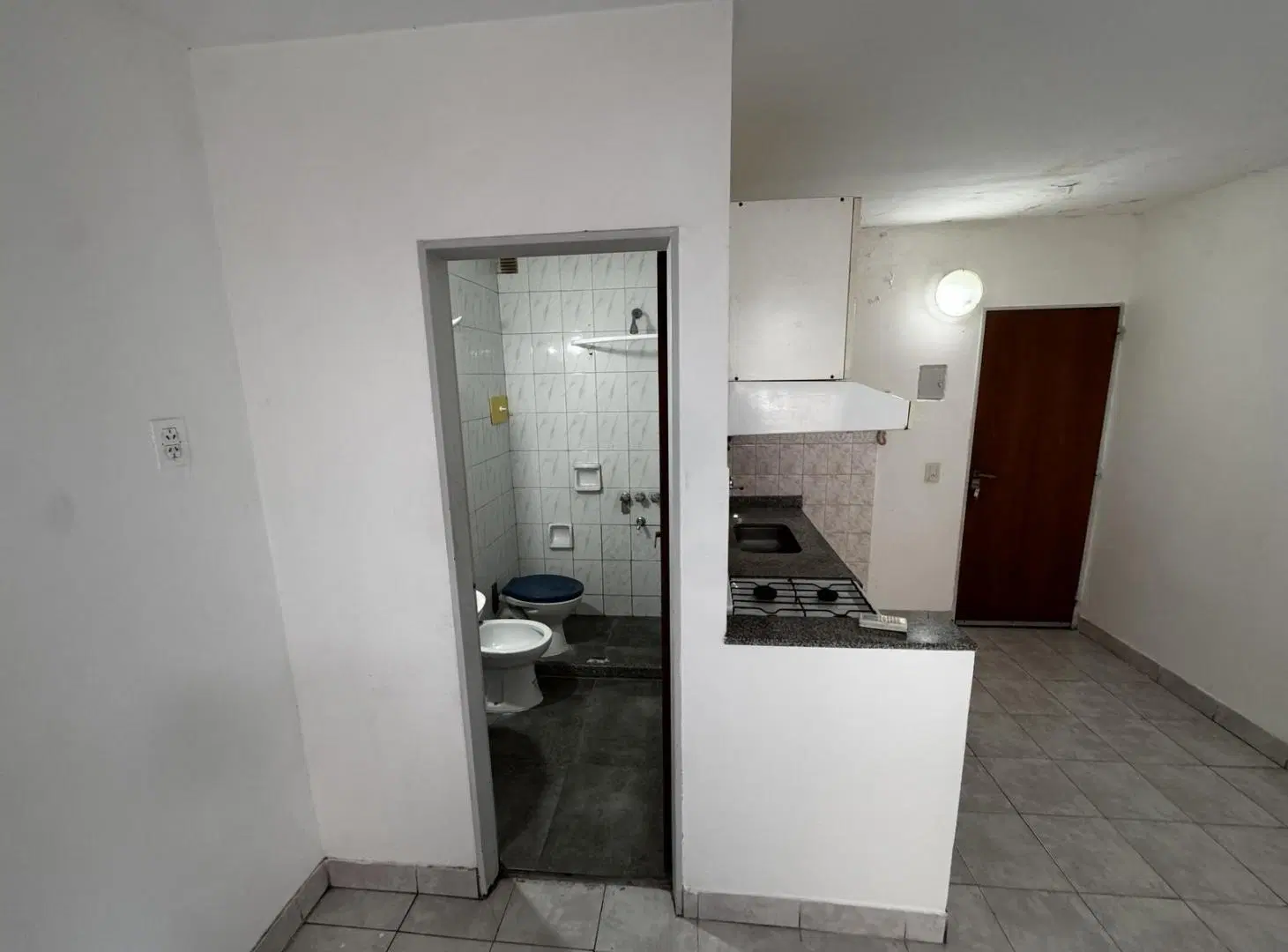 ALQUILER - DEPARTAMENTO MONO AMBIENTE - ZONA FACULTADES - REPUBLICA LA SEXTA 4