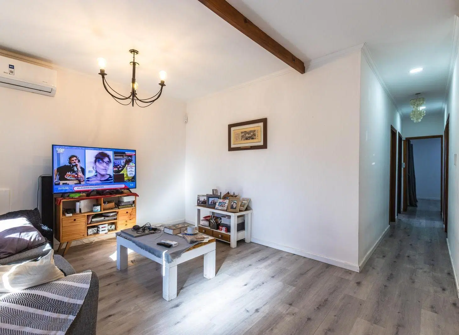 CASA DE 2 DORMITORIOS CON QUINCHO, COCHERA Y PISCINA EN VENTA BARRIO TANGO FISHERTON 3