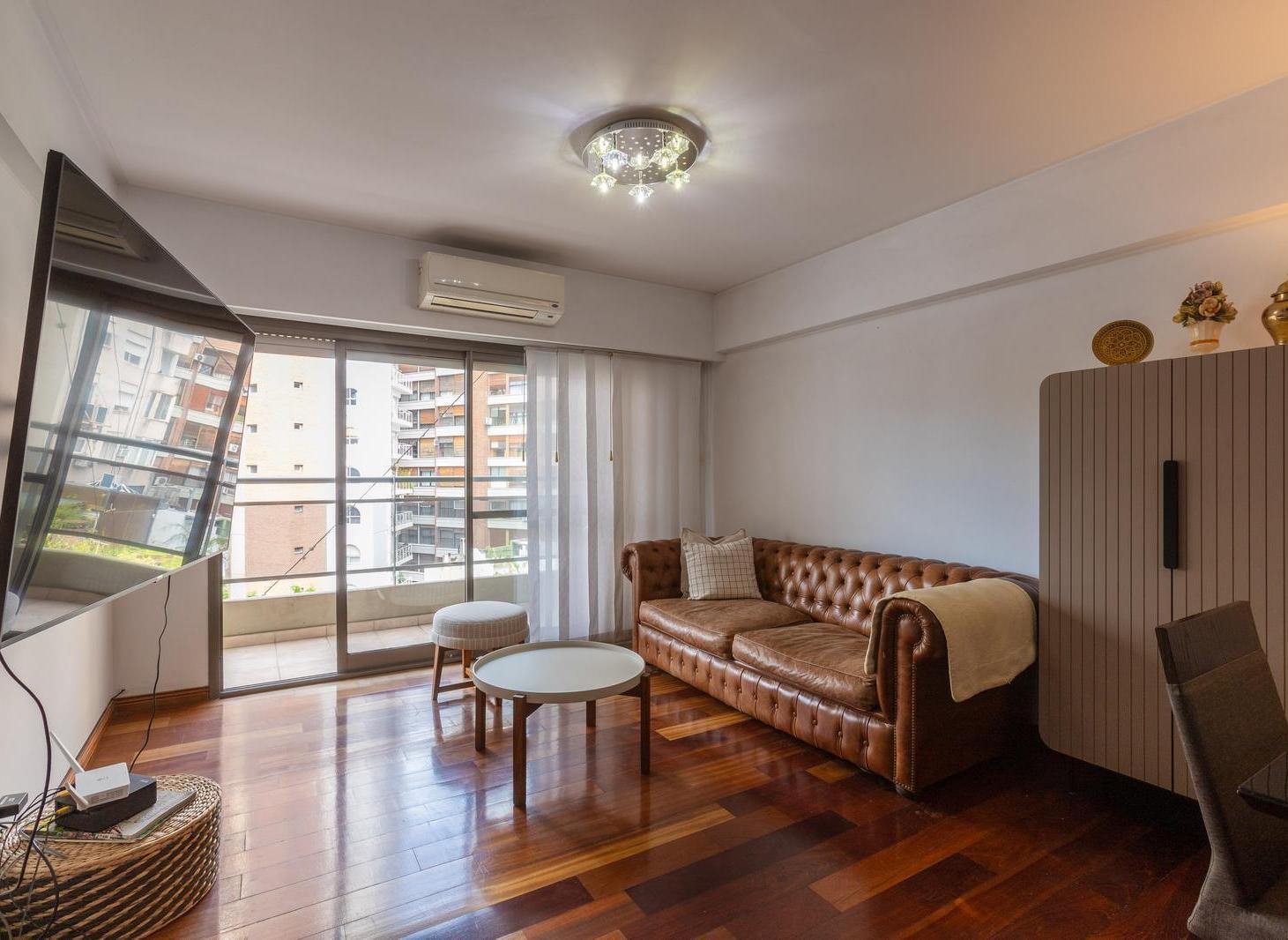 VENTA - DEPARTAMENTO 3 DORMITORIOS VISTA LATERAL AL RÍO COCHERA DOBLE Y BAULERA - CENTRO