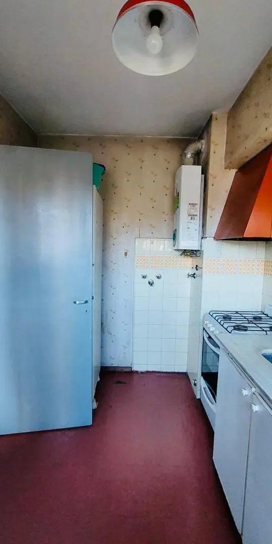 EN VENTA- DEPARTAMENTO DE UN DORMITORIO SEMI PISO- REP. DE LA SEXTA 5