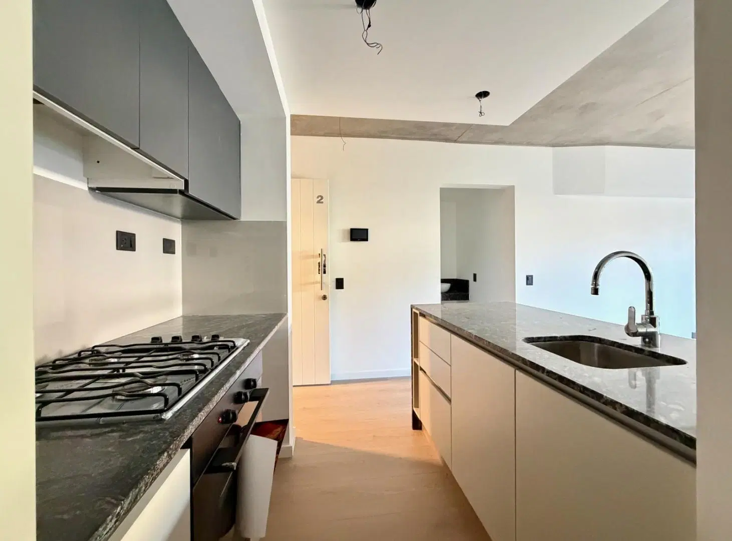 VENTA DEPARTAMENTO 1 AMBIENTE A ESTRENAR - ABASTO 1