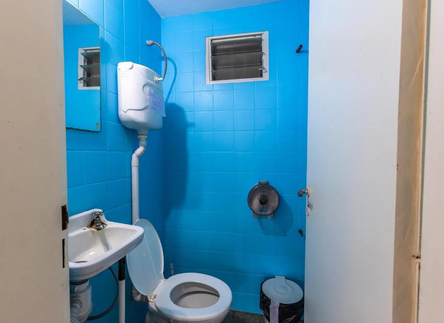 EN VENTA - LOCAL COMERCIAL - GRANADERO BAIGORRIA 1