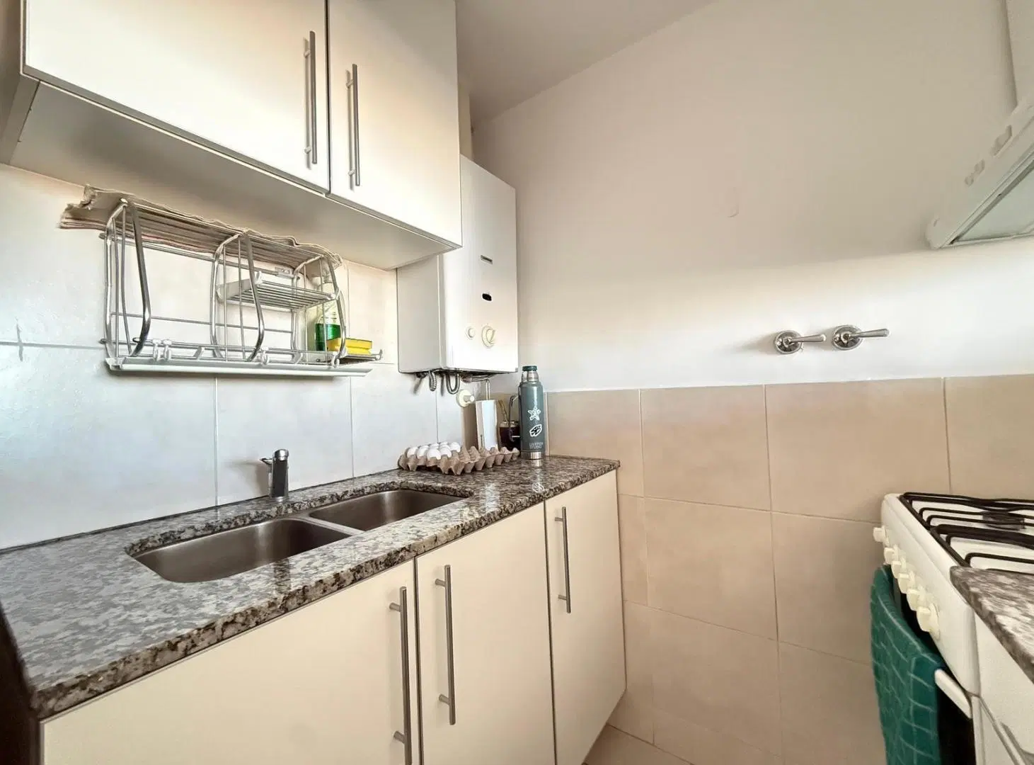 EN VENTA - DEPARTAMENTO UN DORMITORIO CON BALCON AL FRENTE - PICHINCHA 8