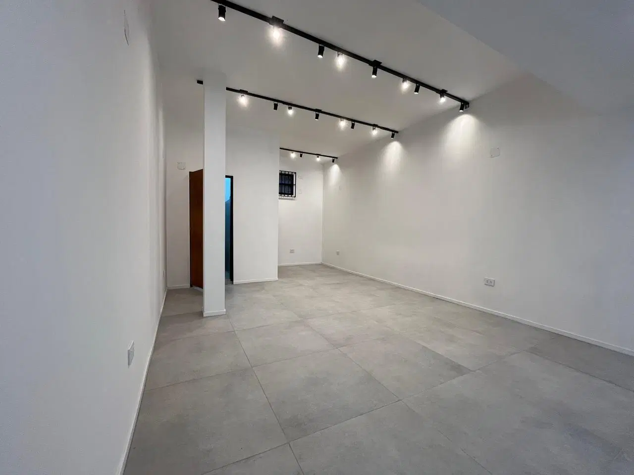 EN VENTA - LOCAL COMERCIAL - CENTRO ROSARIO 2