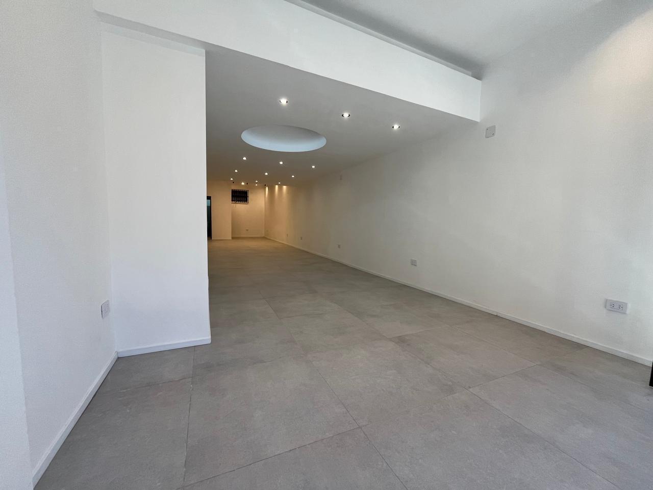 Foto de EN VENTA - LOCAL COMERCIAL - CENTRO ROSARIO, imagen 3