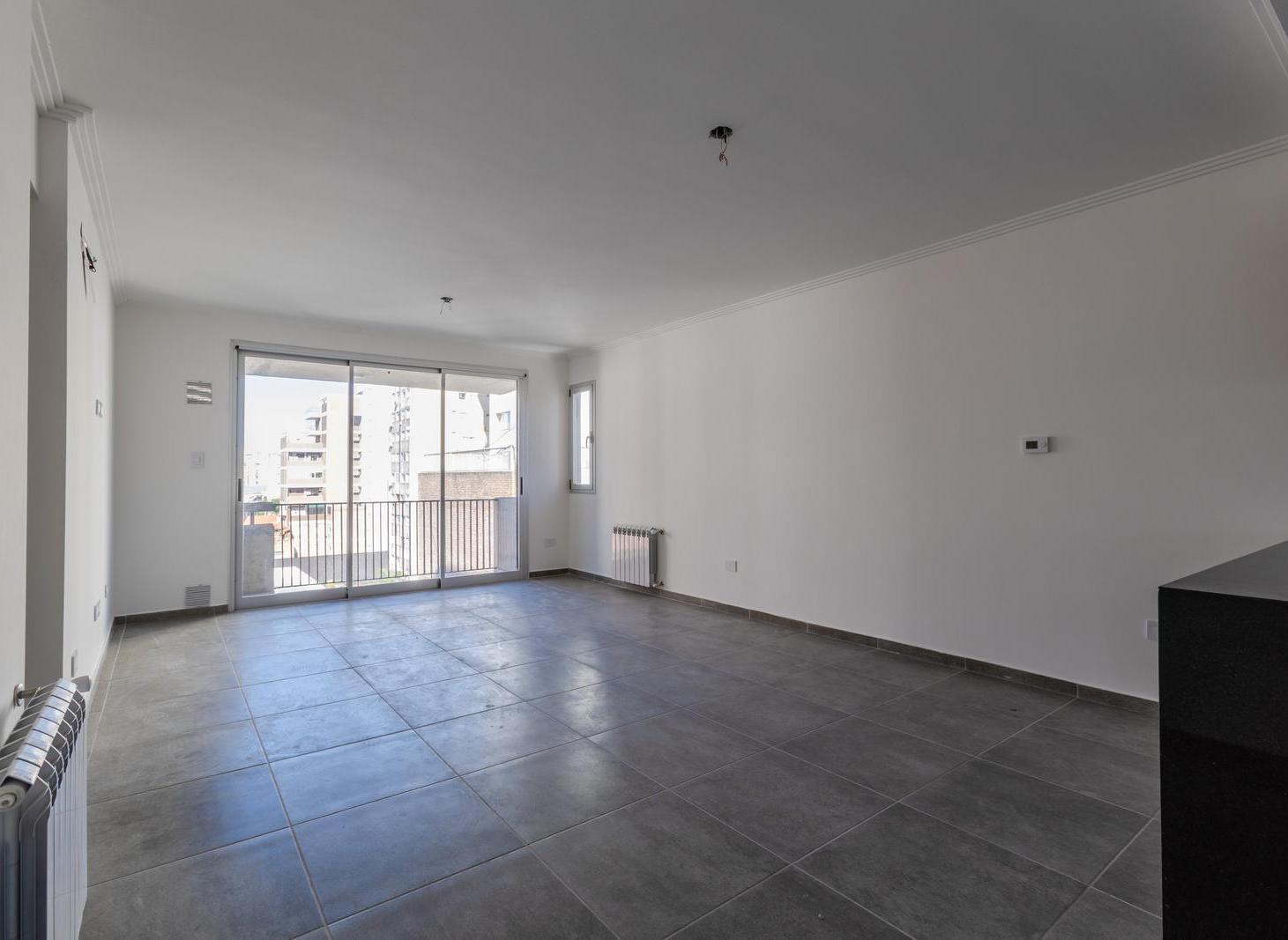 Foto de EN VENTA - DEPARTAMENTO 3 DORMITORIOS CON COCHERA Y AMENITIES- CENTRO, imagen 4