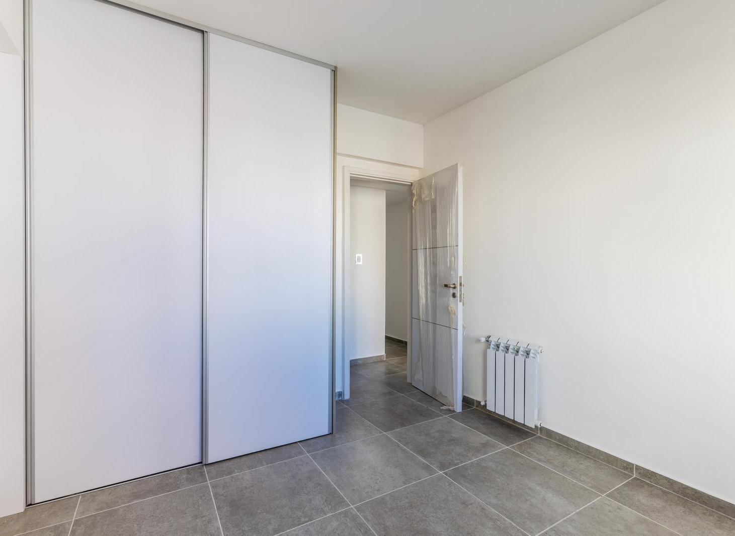 Foto de EN VENTA - DEPARTAMENTO 3 DORMITORIOS CON COCHERA Y AMENITIES- CENTRO, imagen 3