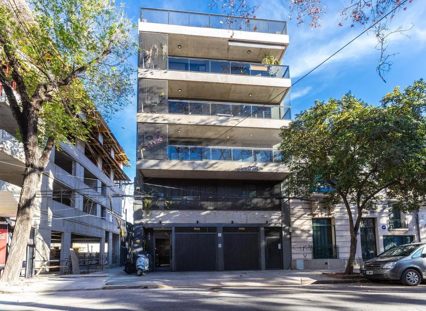 VENTA - DEPARTAMENTO 3 DORMITORIOS EXCLUSIVO TERRAZA EXCLUSIVA, PILETA Y DOS COCHERAS - PICHINCHA 5