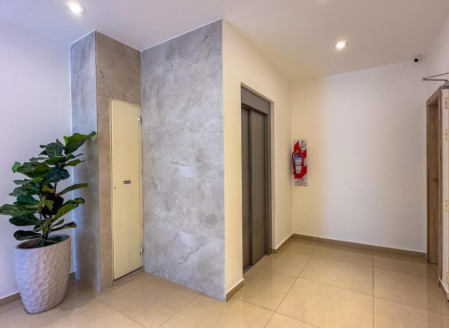 Foto de MONOAMBIENTE EN VENTA BARRIO MARTIN, imagen 1