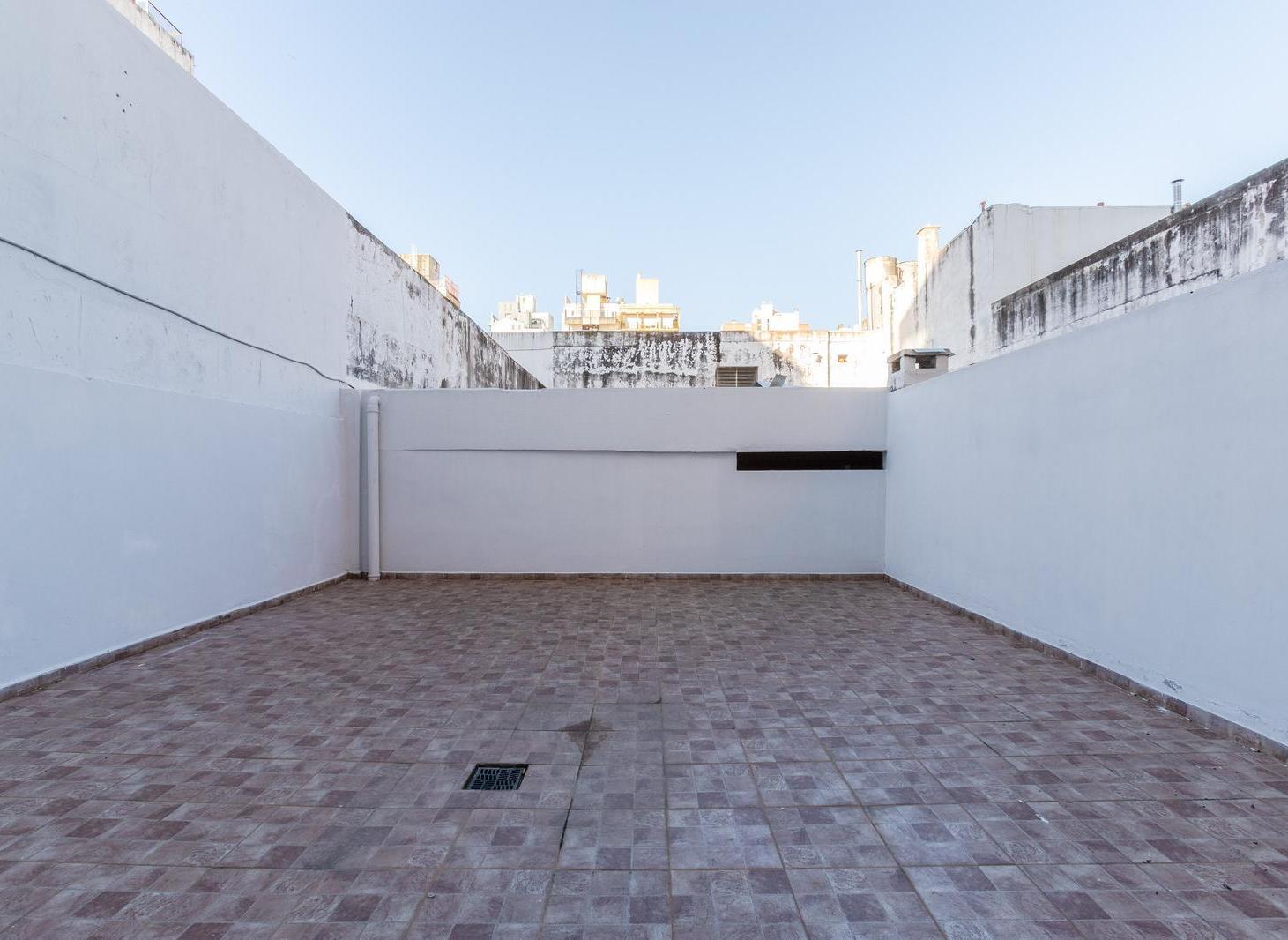 Foto de VENTA - DEPARTAMENTO UN DORMITORIO CON PATIO - BARRIO MARTIN, imagen 5