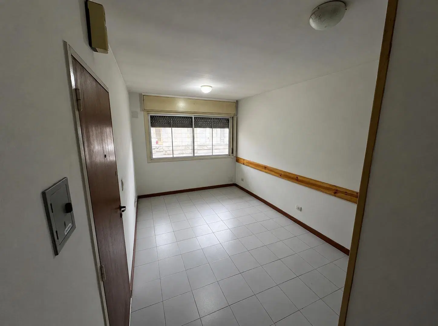 EN VENTA - DEPARTAMENTO 1 DORMITORIO PLANTA BAJA CON PATIO - BARRIO ABASTO 1