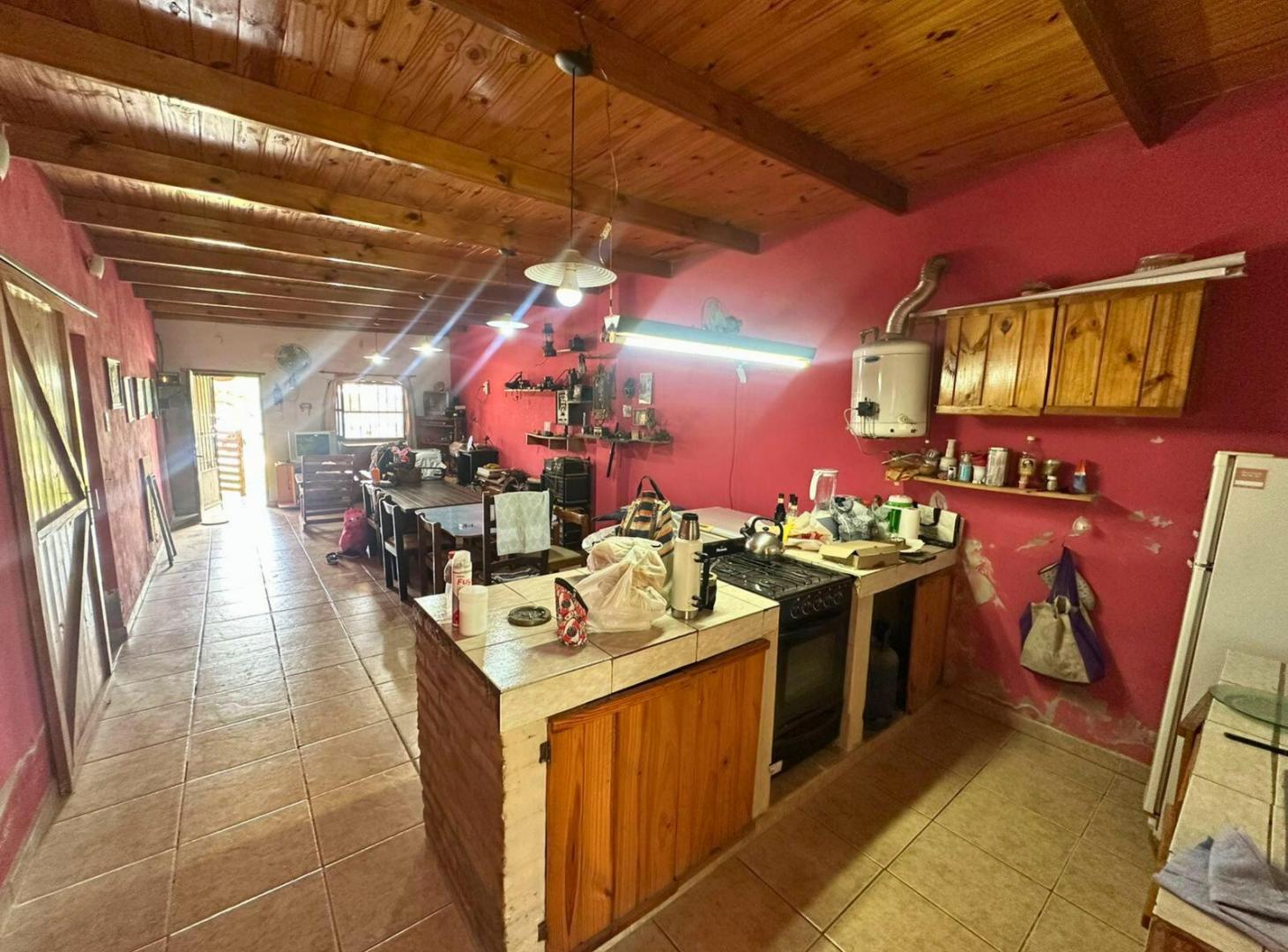 Foto de VENTA - CASA 2 DORMITORIOS PATIO, PILETA Y COCHERA - SAN LORENZO, imagen 5