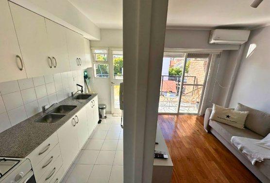 Foto de VENTA DEPARTAMENTO 1 DORMITORIO BALCON AL ESTE, - AMENIDADES - PILETA - QUINCHO, imagen 5
