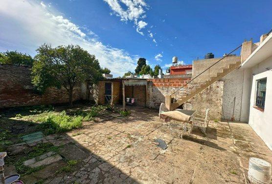 Foto de ALQUIER - CASA TRES DORMITORIOS CON PATIO - LA FLORIDA, imagen 3