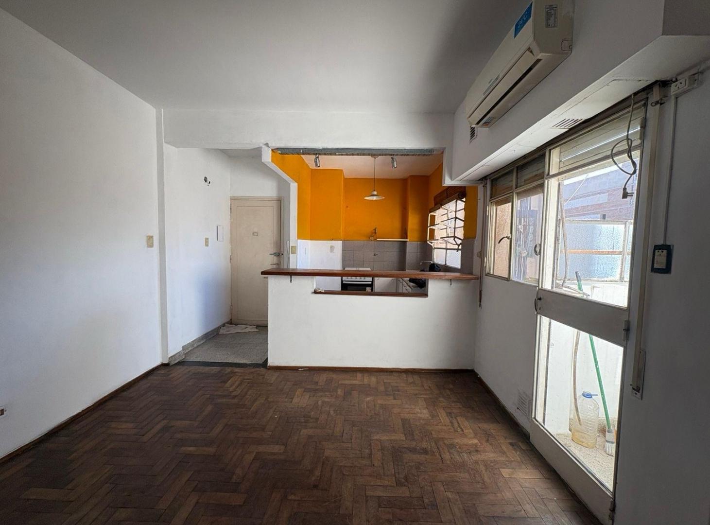 Foto de EN VENTA - DEPARTAMENTO DE UN DORMITORIO - BARRIO CENTRO, imagen 1