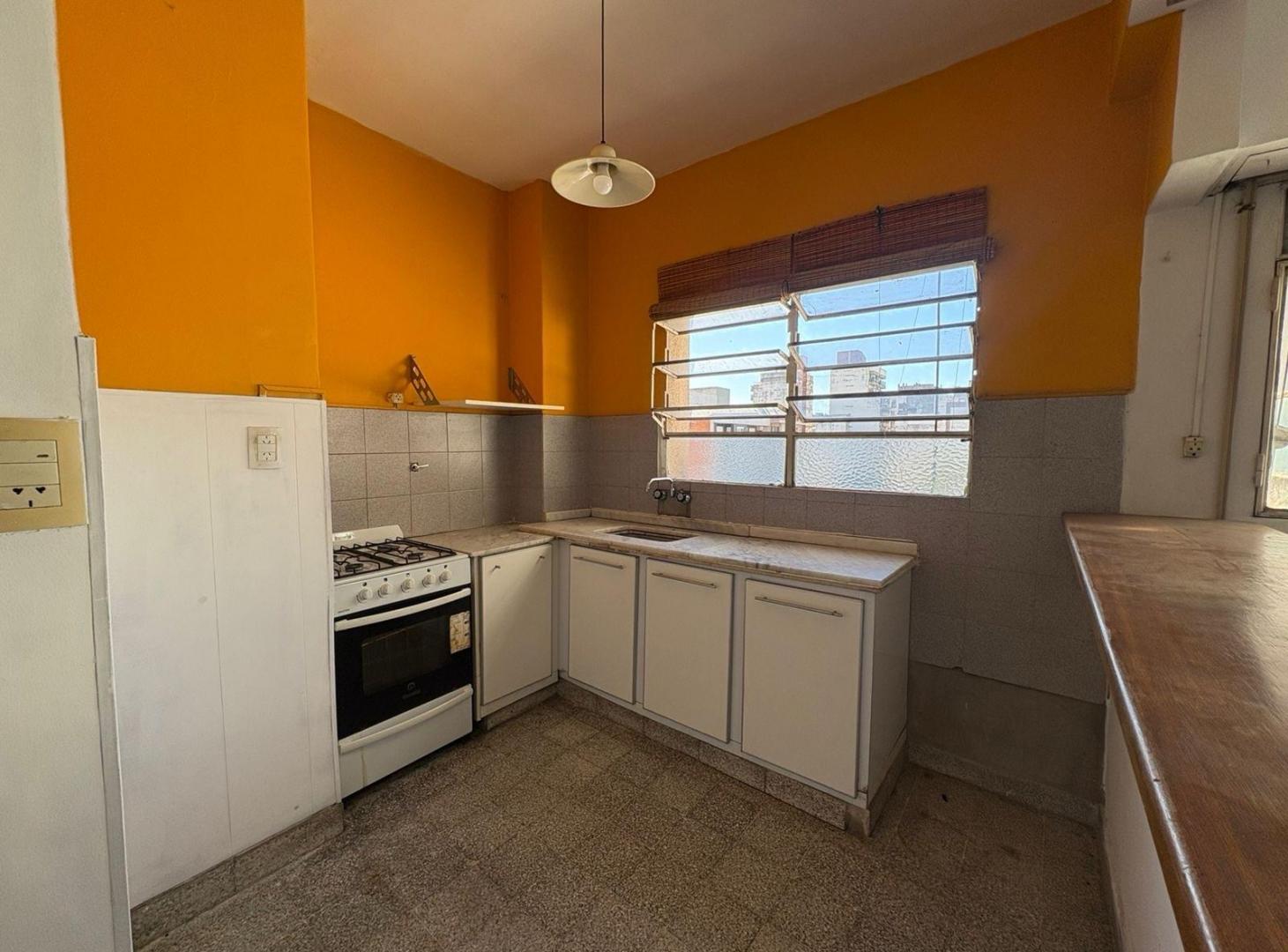 Foto de EN VENTA - DEPARTAMENTO DE UN DORMITORIO - BARRIO CENTRO, imagen 3