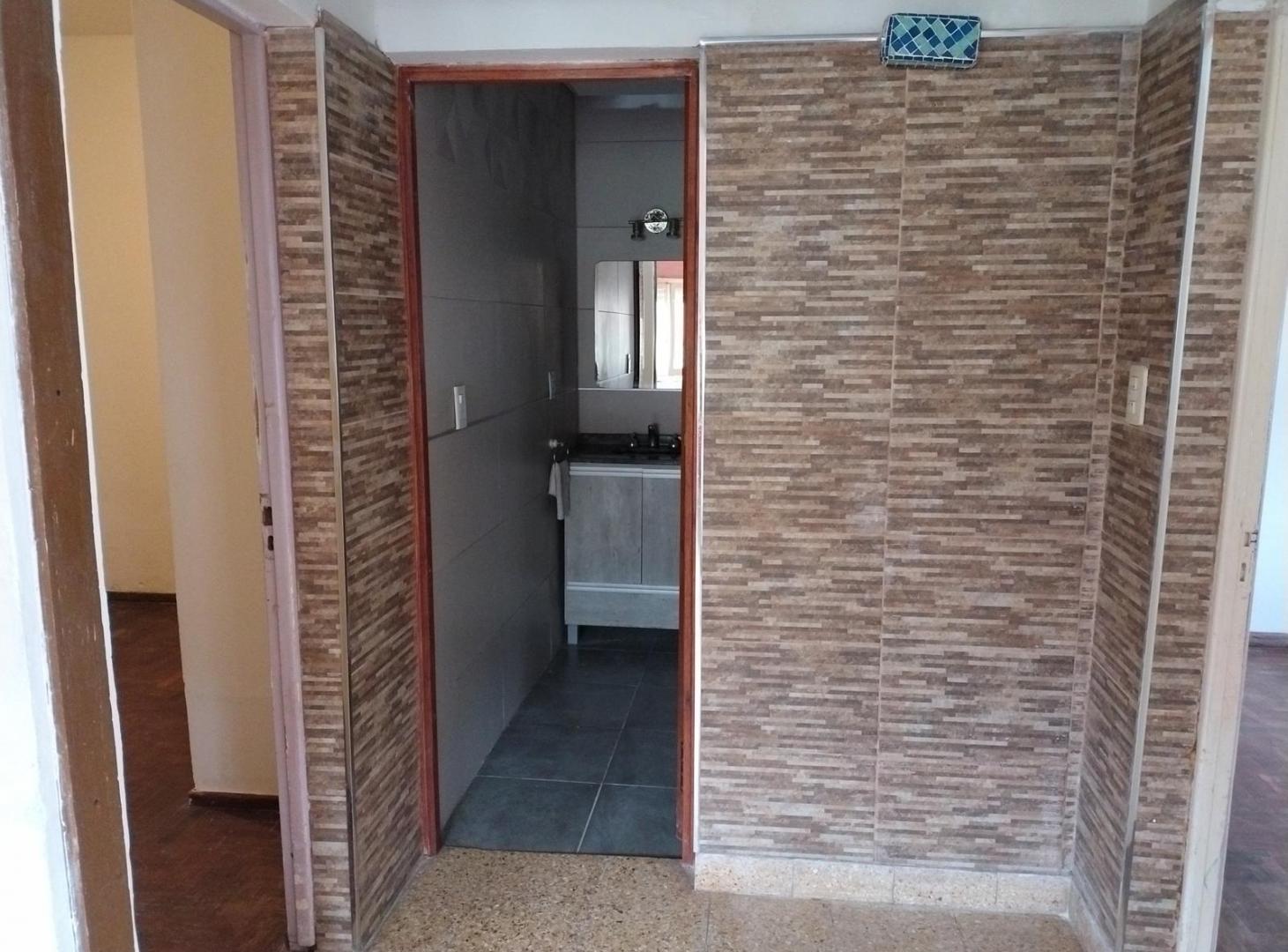 Foto de VENTA CASA DOS HABITACIONES Y COCHERA. ZONA SUR, imagen 5