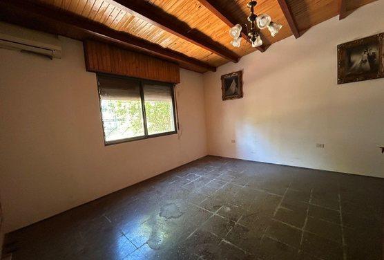 Foto de VENTA CASA AL FRENTE CON DEPARTAMENTO INTERNO, imagen 3
