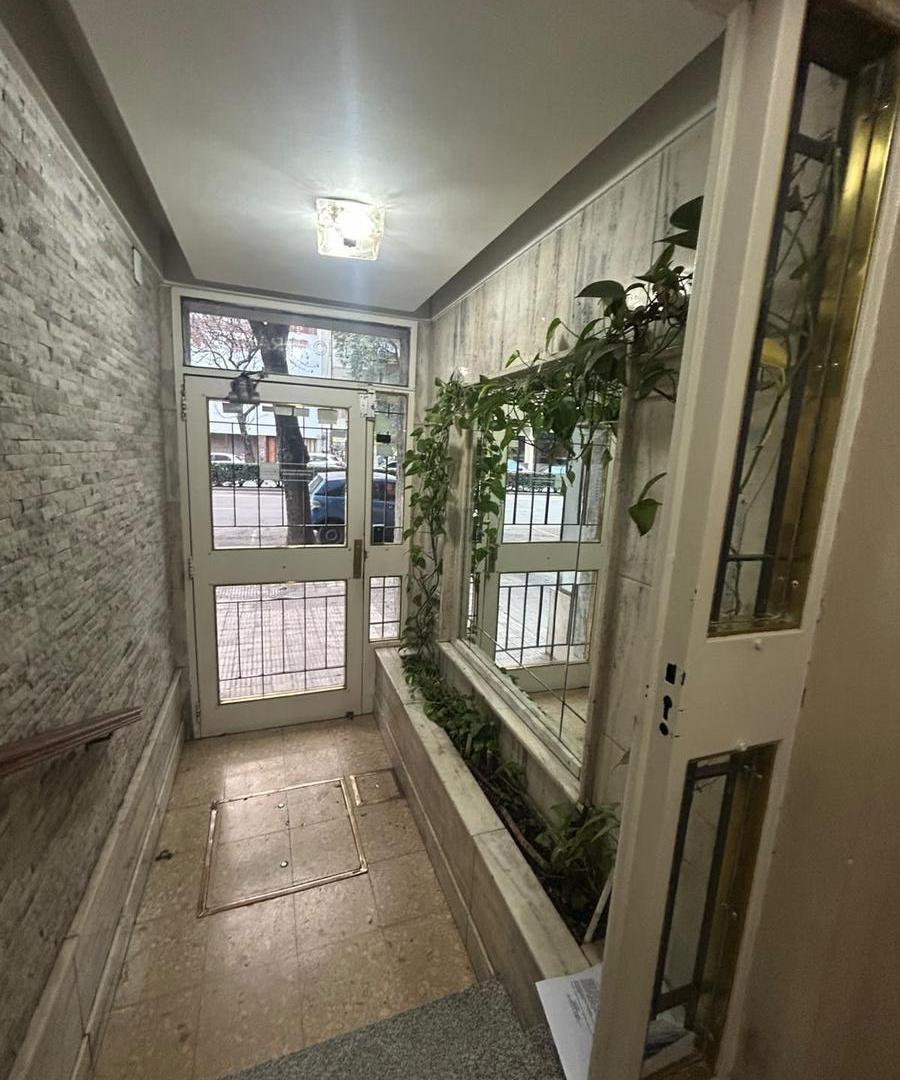Foto de ALQUILER DEPARTAMENTO DE DOS DORMITORIOS MAS COMODIN PELLEGRINI 600 COCINA SEPARADO BALCON CORRIDO, imagen 1