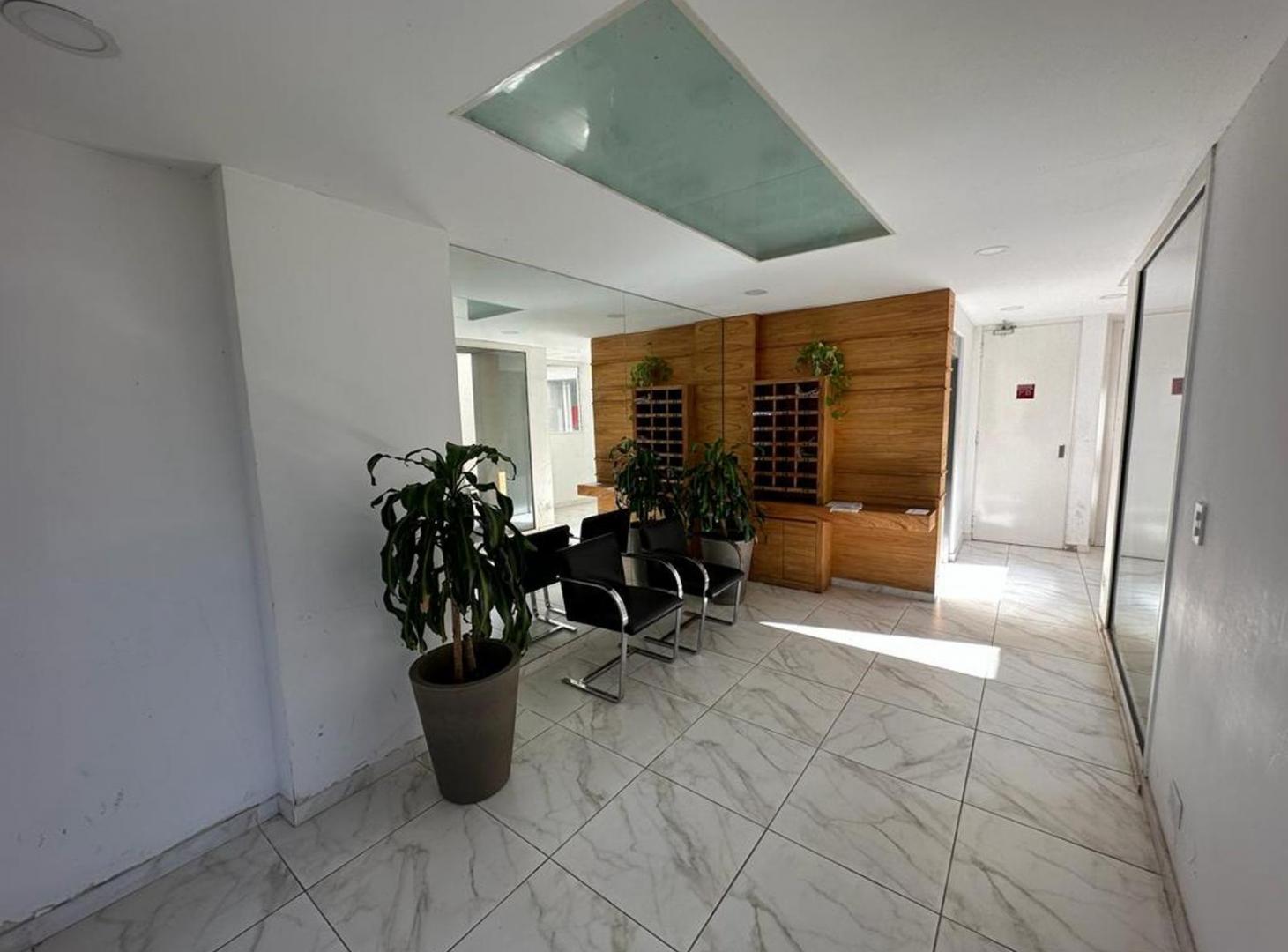 Foto de VENTA DEPARTAMENTO MONOAMBIENTE CON ASCENSOR - ECHESORTU, imagen 5