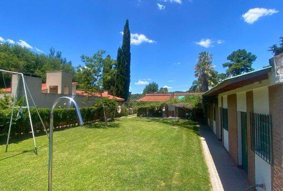 Foto de VENTA - CASA DE DOS DORMITORIOS CON PATIO Y PILETA - VILLA LA RIBERA, OLIVEROS, imagen 1