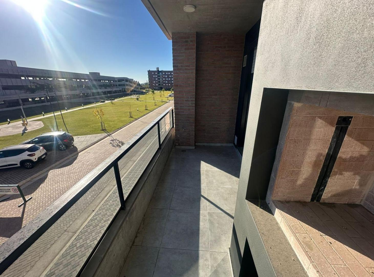 Foto de VENTA DEPARTAMENTO 2 DORMITORIOS CON COCHERA LOS PASOS - PARRILLA EN EL, imagen 1