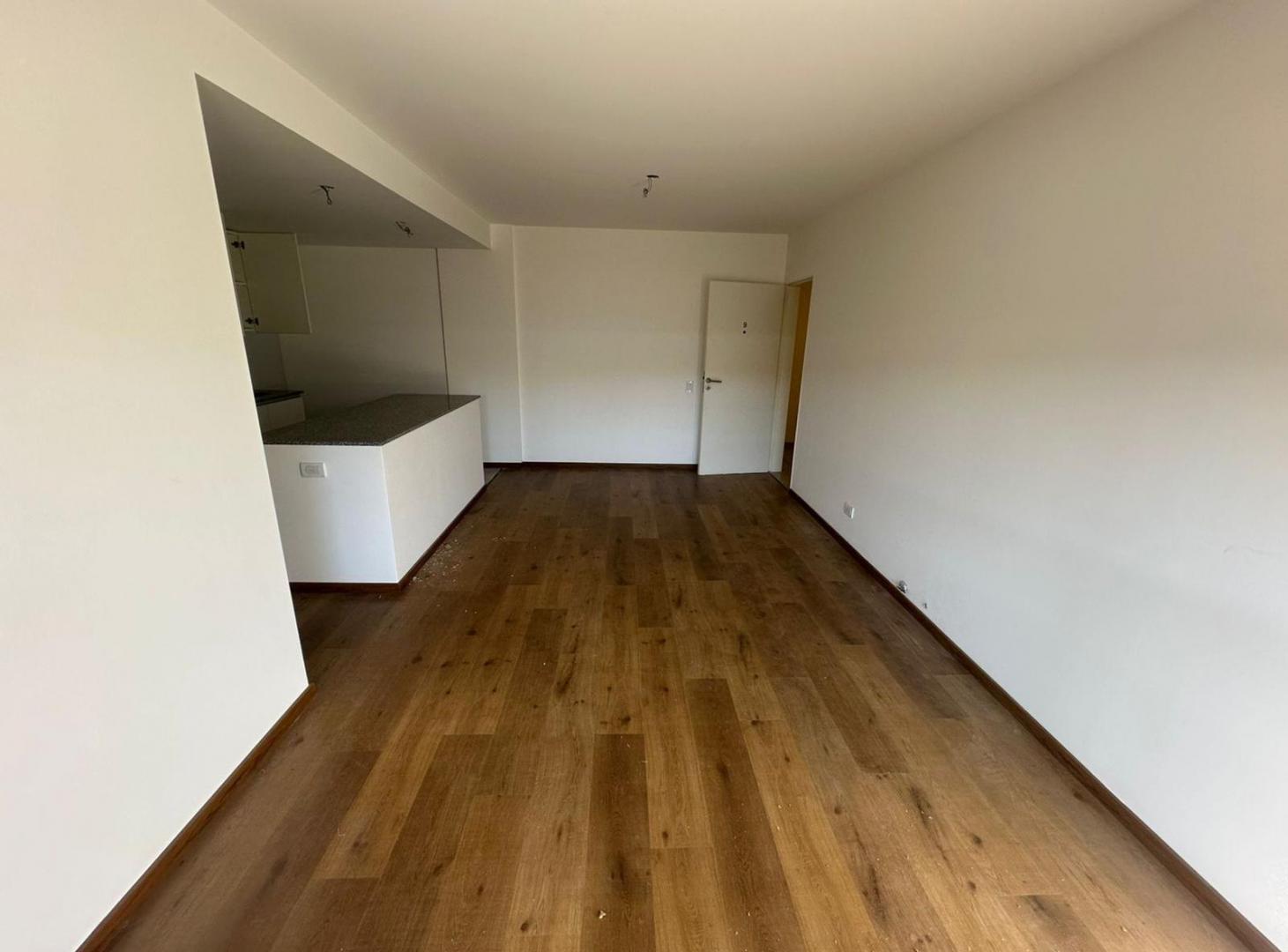 Foto de VENTA DEPARTAMENTO 2 DORMITORIOS CON COCHERA LOS PASOS - PARRILLA EN EL, imagen 5