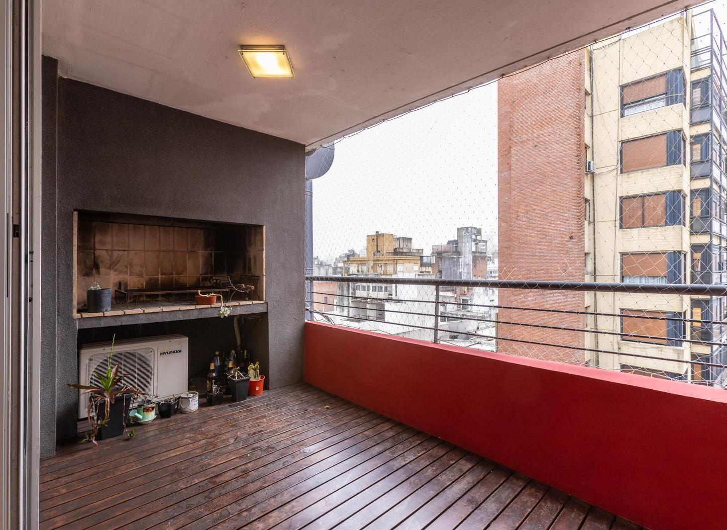 Foto de VENTA DEPARTAMENTO 2 DORMITORIOS PISO EXCLUSIVO DOBLE BALCON BARRIO, imagen 3