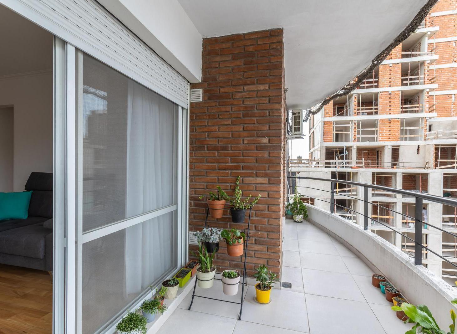 Foto de VENTA - DEPARTAMENTO DOS DORMITORIOS CON BALCÓN - CENTRO, imagen 1