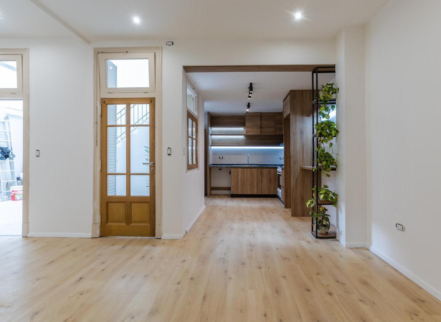 Foto de CASA EN VENTA DE 2 DORMITORIOS BARRIO LOURDES ROSARIO, imagen 1