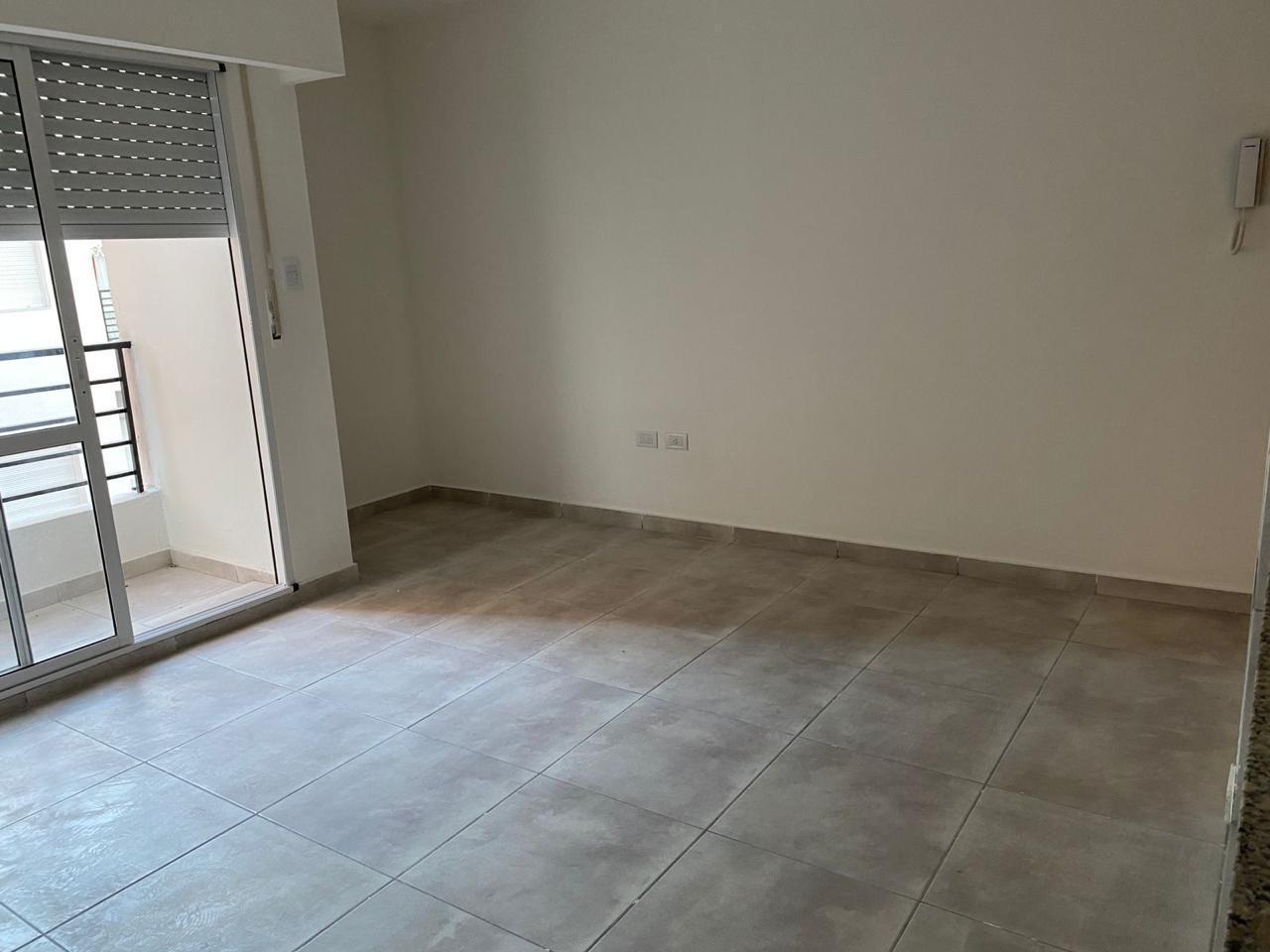 Foto de ES EN EN VENTA - MONOAMBIENTE CON BALCON - CENTRO,, imagen 5