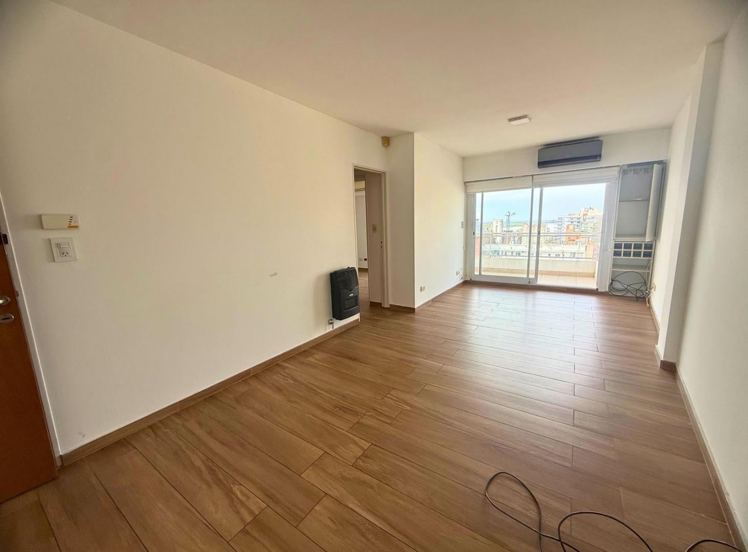 Foto de ALQUILER - DEPARTAMENTO 1 DORMITORIO CON BALCON , AMENIDADES, VISTA, imagen 4