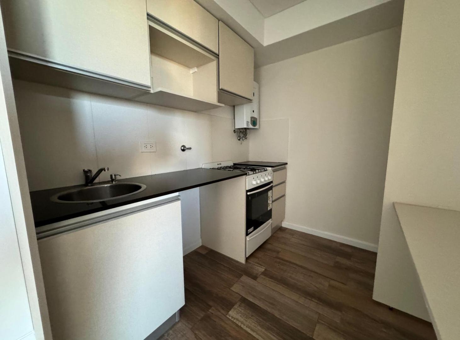 Foto de Venta - Departamento de 1 Dormitorio ubicado en Barrio Echesortu, imagen 5