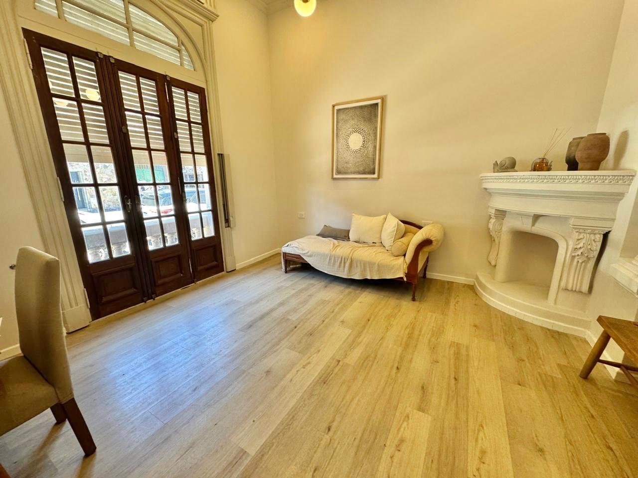 Foto de VENTA/PERMUTA Casa de 4 dormitorios con Parrillero, Pileta y Cochera, imagen 4