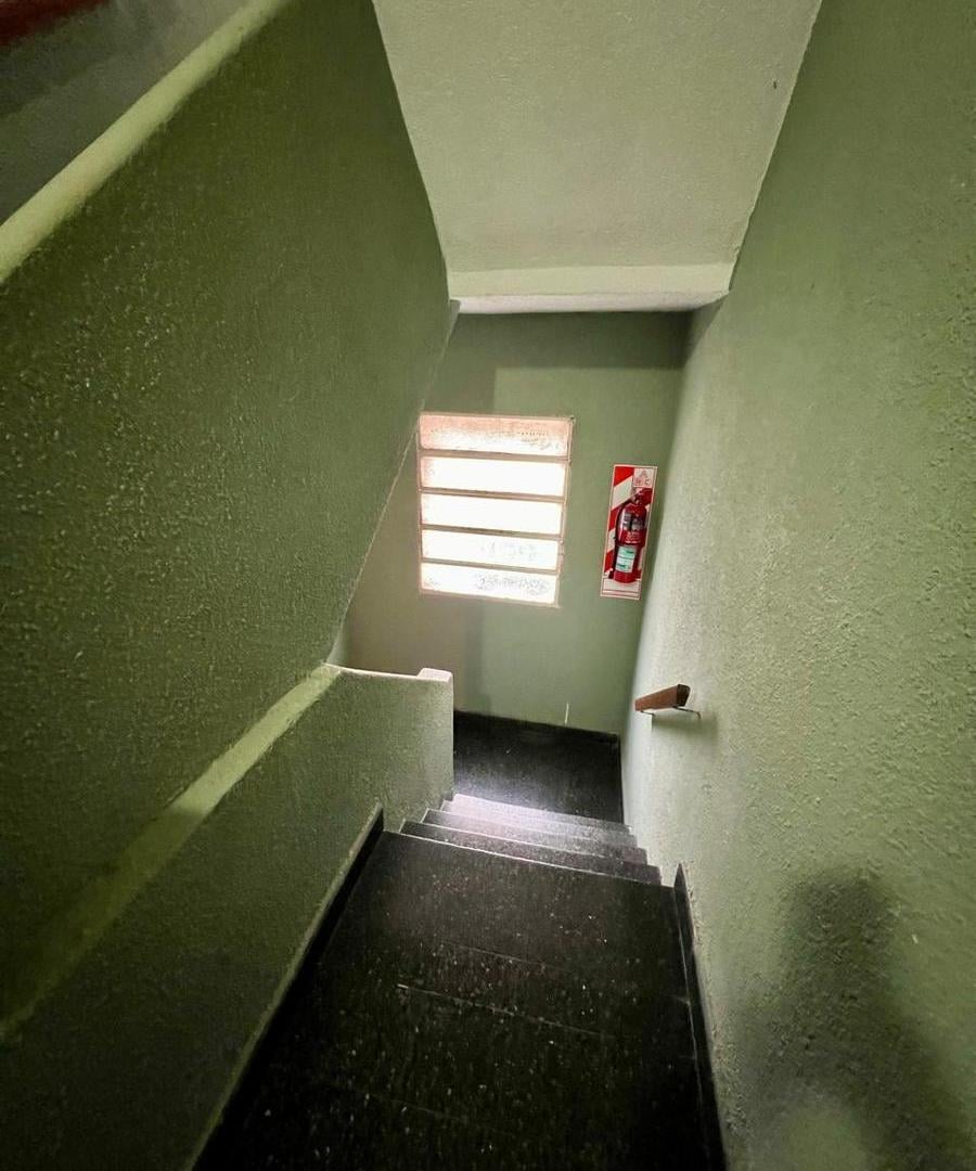 Foto de Venta - Departamento de 2 dormitorios en Martin, Rosario, imagen 1