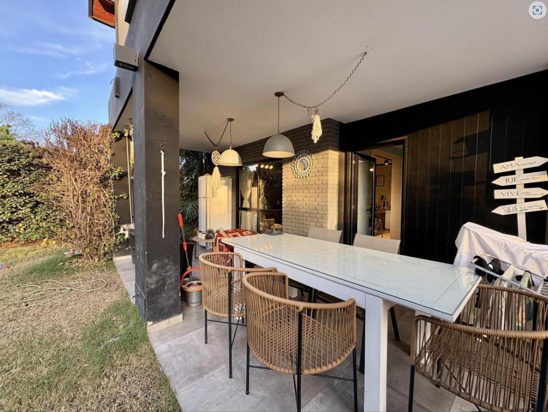 Foto de VENTA Casa 2 Dormitorios en barrio cerrado Club Duendes, imagen 5