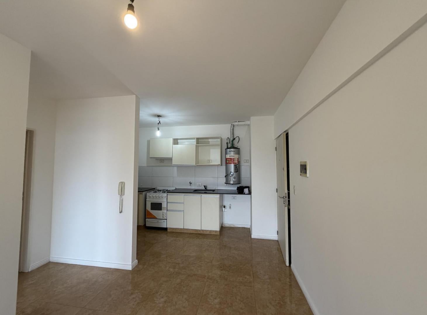 Foto de DEPARTAMENTO DE 1 DORMITORIO EN ALQUILER BARRIO MARTIN ROSARIO, imagen 3