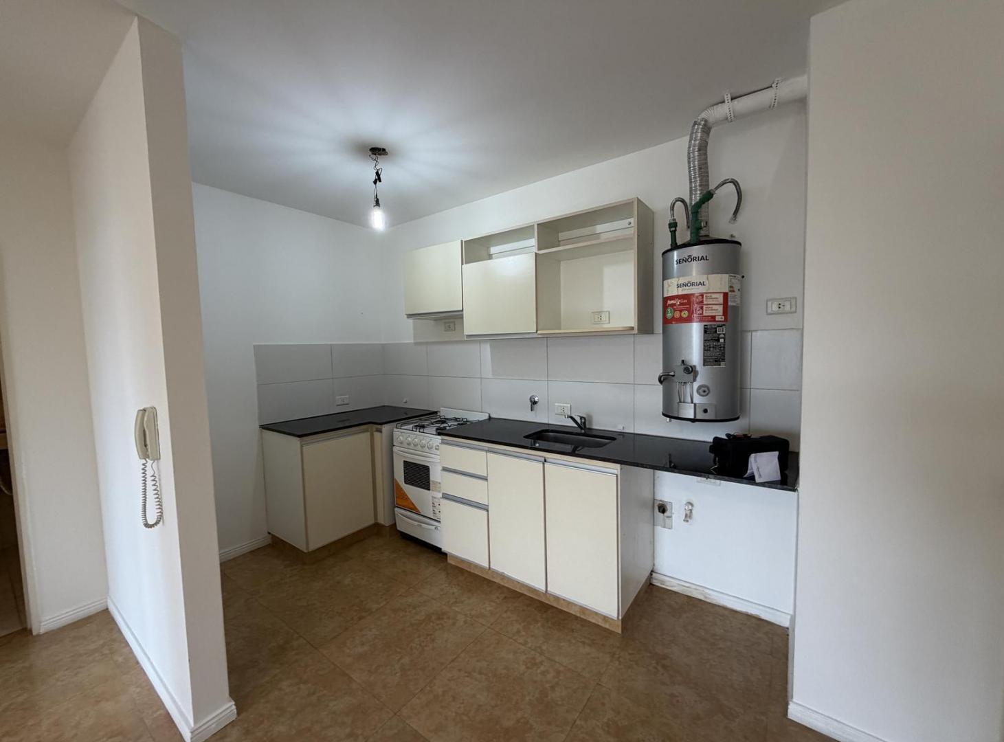 Foto de DEPARTAMENTO DE 1 DORMITORIO EN ALQUILER BARRIO MARTIN ROSARIO, imagen 4