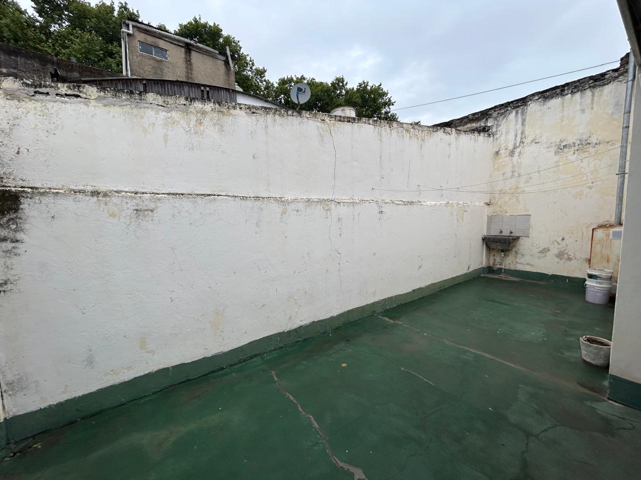 Foto de ALQUILER casa en Alberdi de dos dormitorios mas comodin, patio seco y, imagen 2