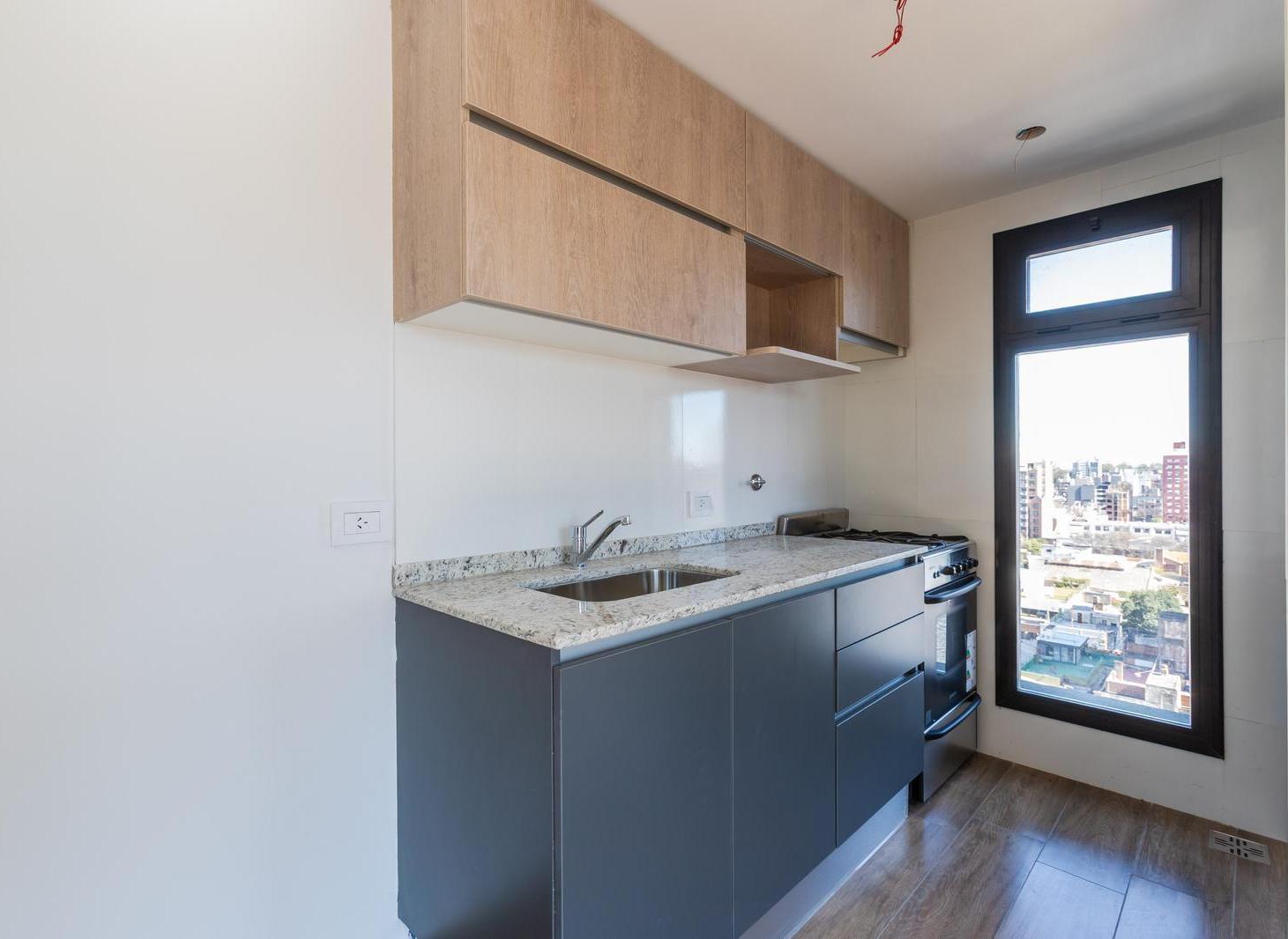 Foto de VENTA DEPARTAMENTO DE UN DORMITORIO AL CONTRAFRENTE EN BARRIO ABASTO, imagen 3