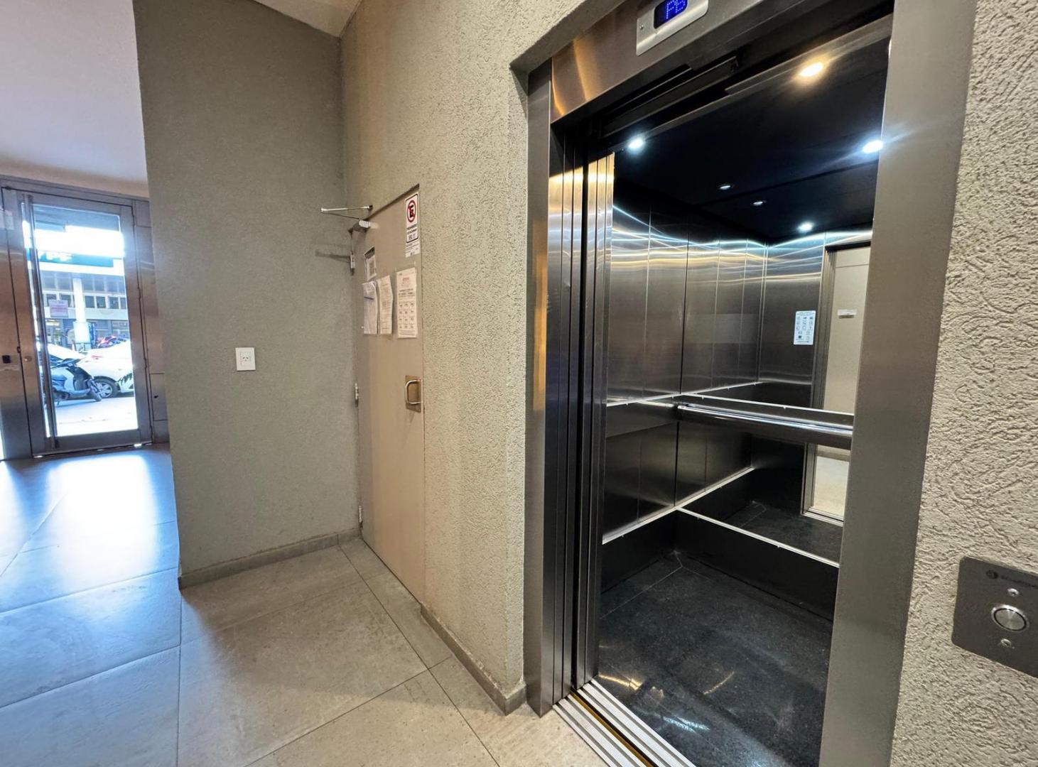 Foto de Venta - Departamento monoambiente ubicado en Barrio Echesortu, Rosario, imagen 5