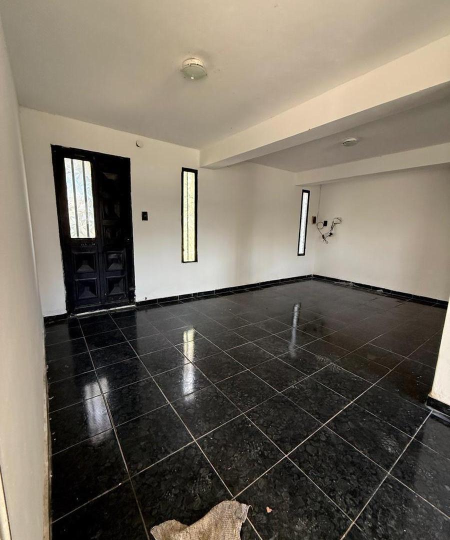Foto de EN VENTA - CASA DE 1 DORMITORIO CON JARDÍN Y PILETA - COUNTRY 16, imagen 1