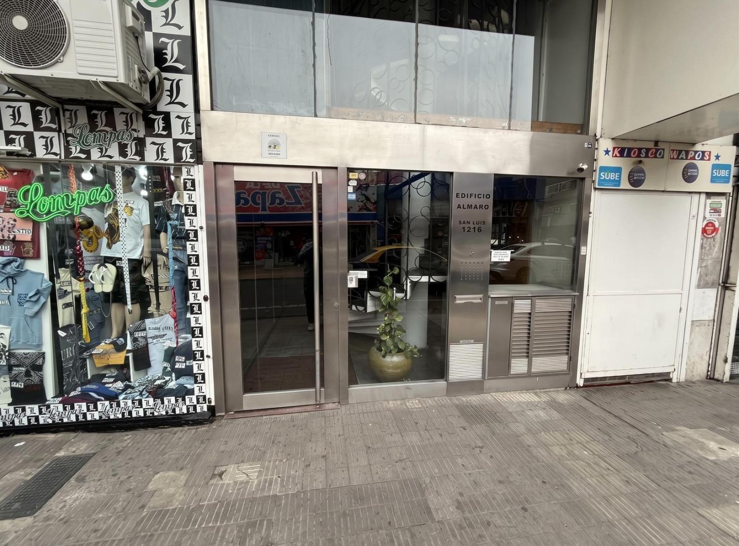 Foto de Departamento Tres dormitorios con terraza exclusiva en Centro, imagen 1