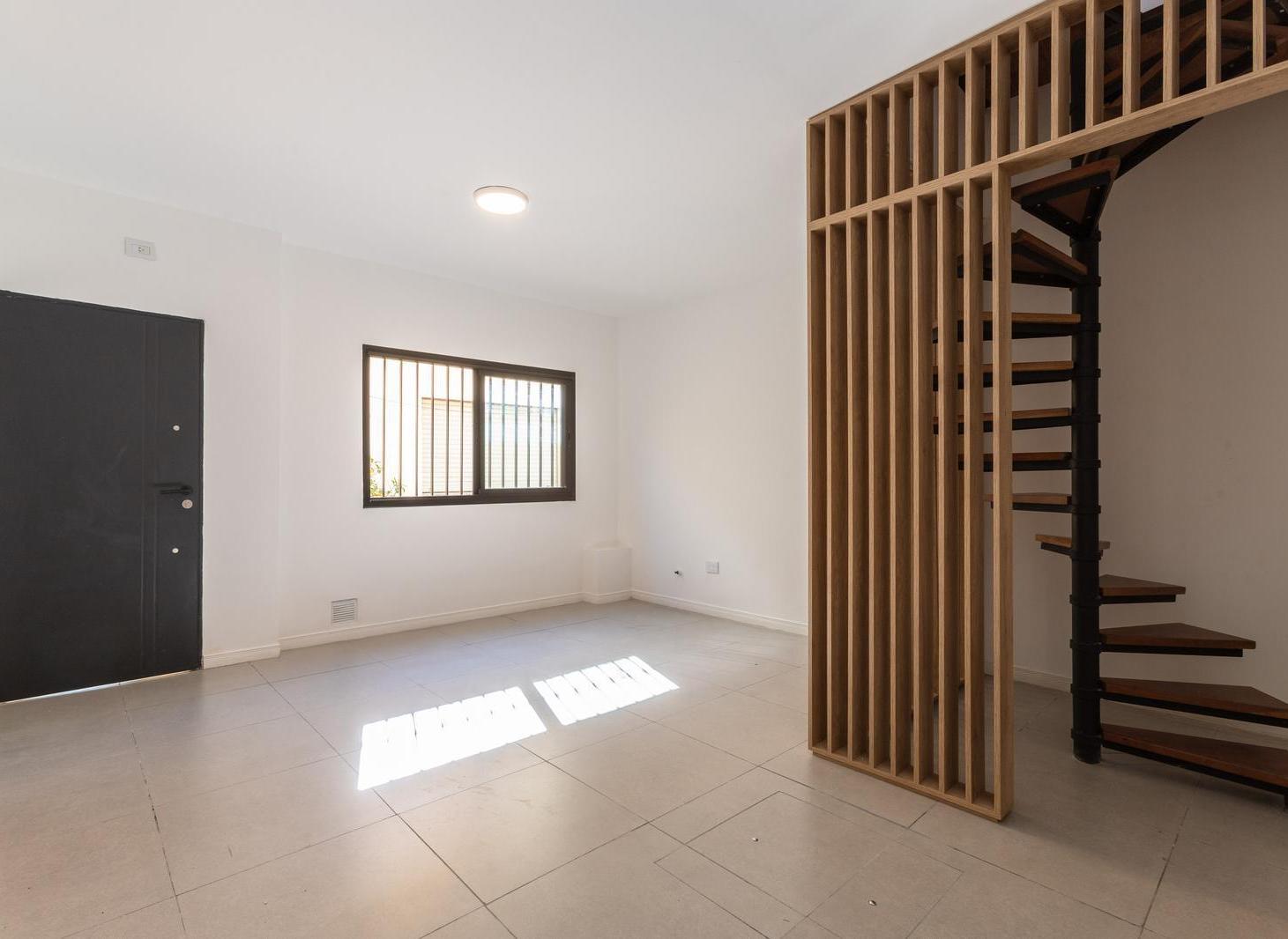 Foto de VENTA CASA DE PASILLO TRES DORMITORIOS, imagen 3