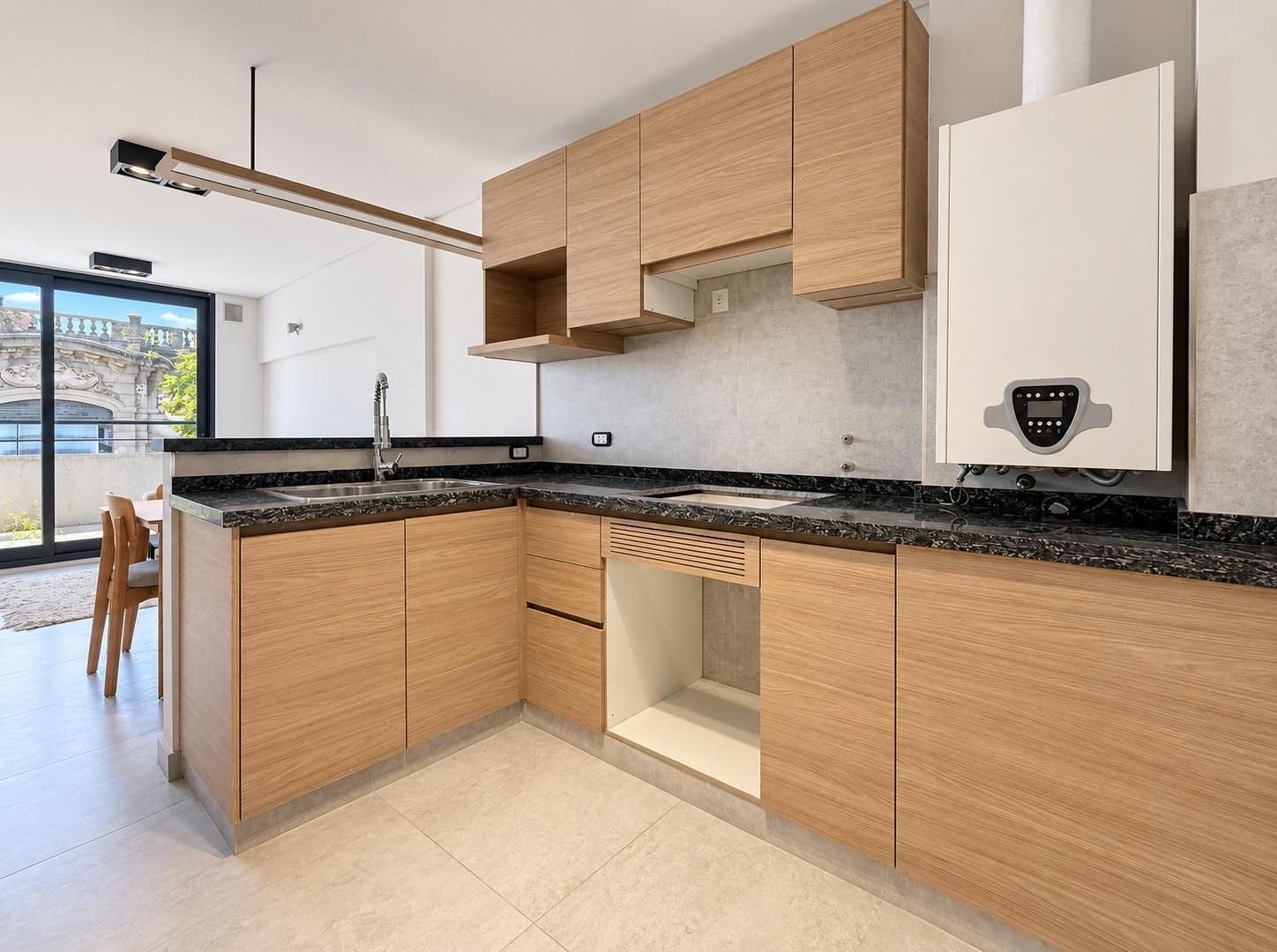 Foto de EN VENTA - DEPARTAMENTO 1 DORMITORIO CON BALCON AL FRENTE - CALIDAD, imagen 5