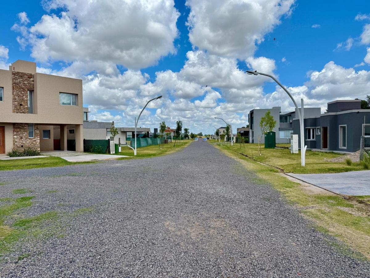 Foto de LOTE EN VENTA BARRIO BRISANOVA, PUEBLO ESTHER, imagen 5