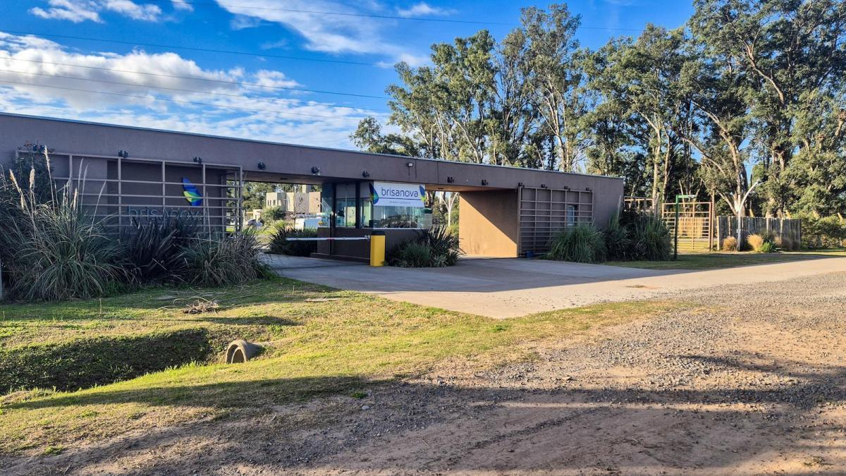 Foto de LOTE EN VENTA BARRIO BRISANOVA, PUEBLO ESTHER, imagen 3