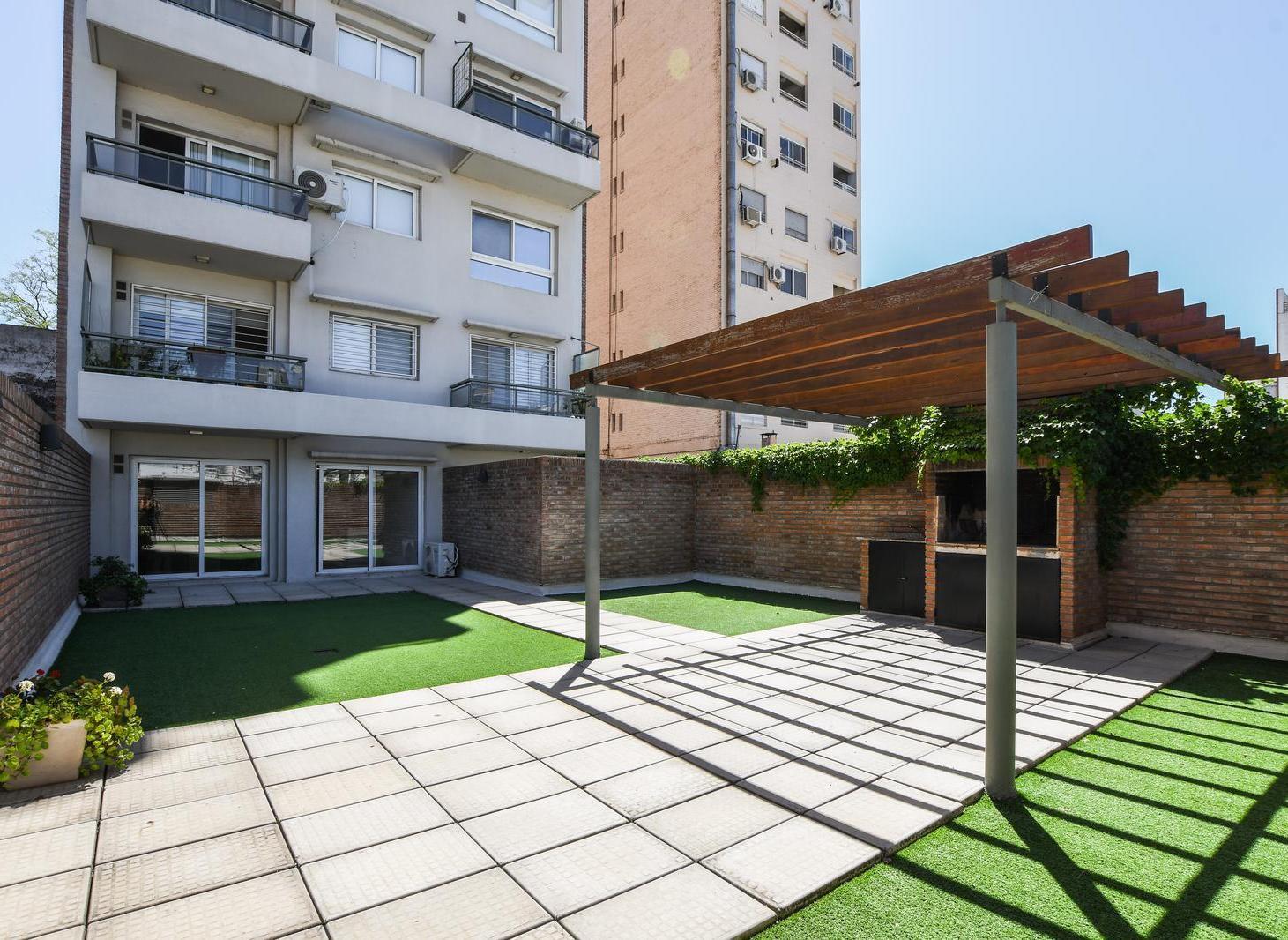 Foto de VENTA - DEPARTAMENTO DUPLEX DOS DORMITORIOS - ZONA CENTRO, imagen 5